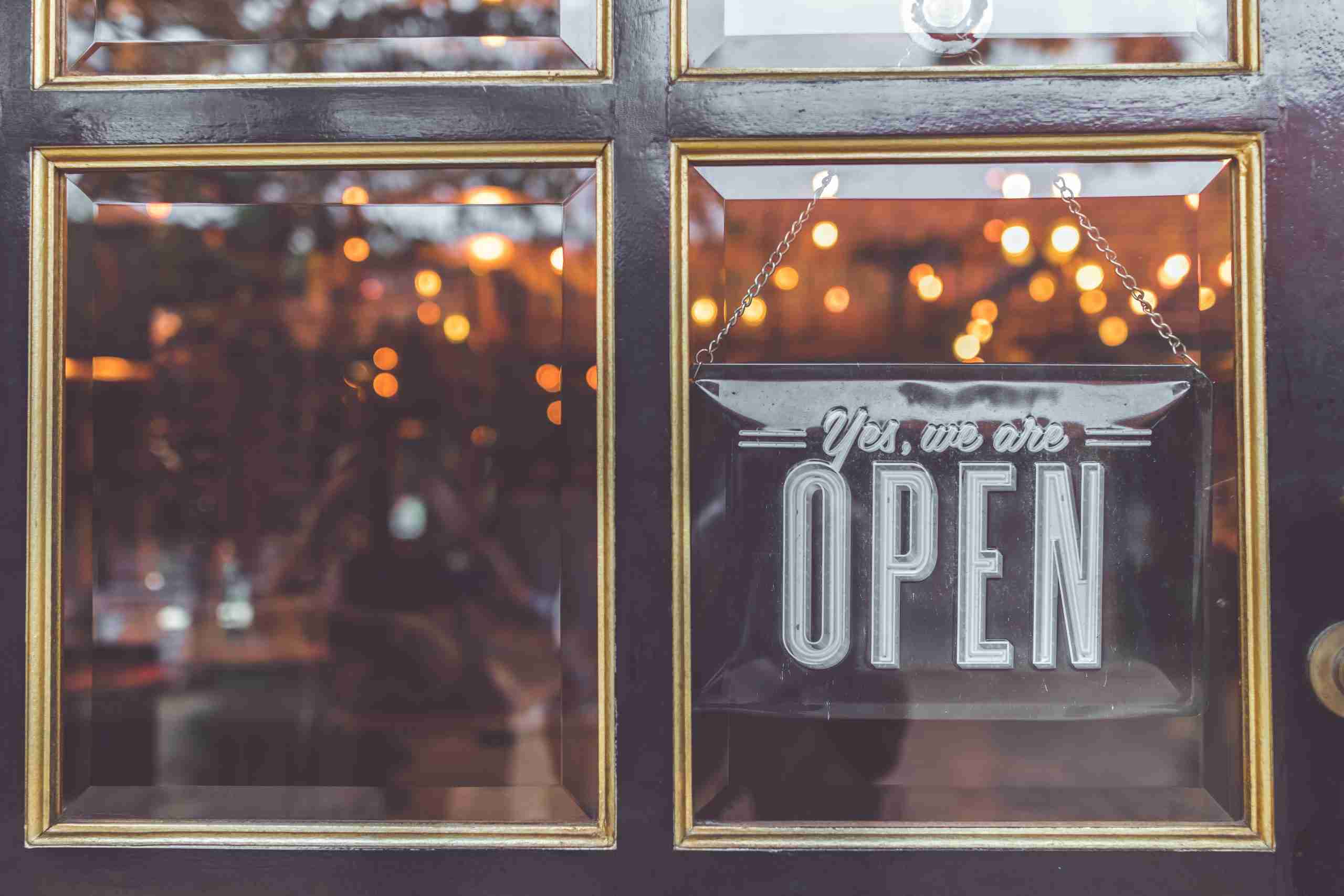 Local Commercial Locksmith Oshawa, Change locks in Oshawa, Oshawa Lock re-keying, Master key system, Push or panic bars in Oshawa, Access control and buzzer systems in Oshawa